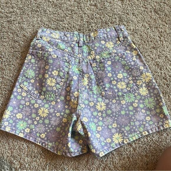 Zara high waist floral denim jean shorts - Picture 8 of 8